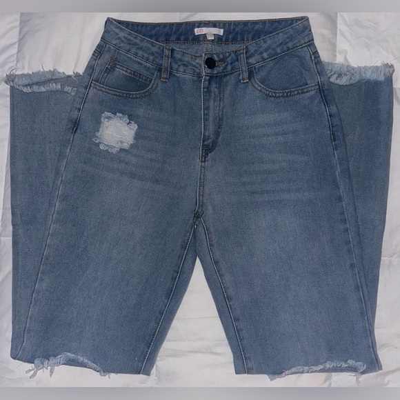 GB Destructed & Distressed Boyfriend Jeans - Picture 4 of 8